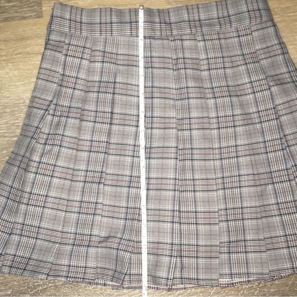 BRAND NEW! | PLAID MINI SKORT - Picture 5 of 5